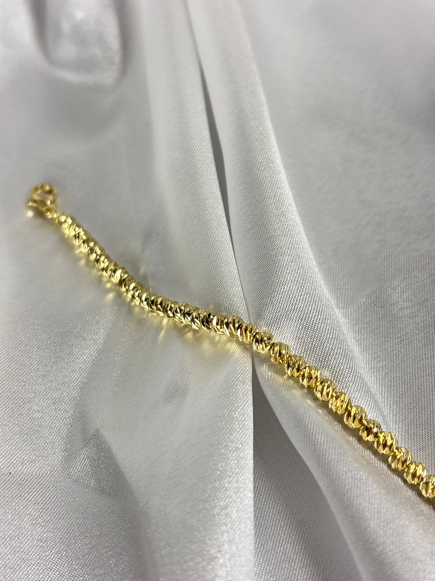 Işıltılı Dorika Kesim Gold Zincir Bileklik
